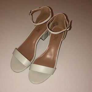 Women’s Short Heel